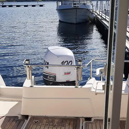 Dom wakacyjny 9 Person In Aram Sandvik (More og Romsdal)