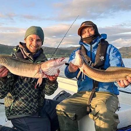 Dom wakacyjny 9 Person In Aram Sandvik (More og Romsdal)