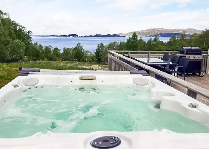 Dom wakacyjny 9 Person In Aram Sandvik (More og Romsdal)